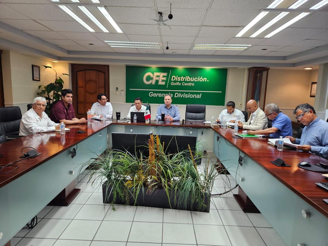 Reparó COMAPA fugas de agua potable en diferentes sectores de la ciudad