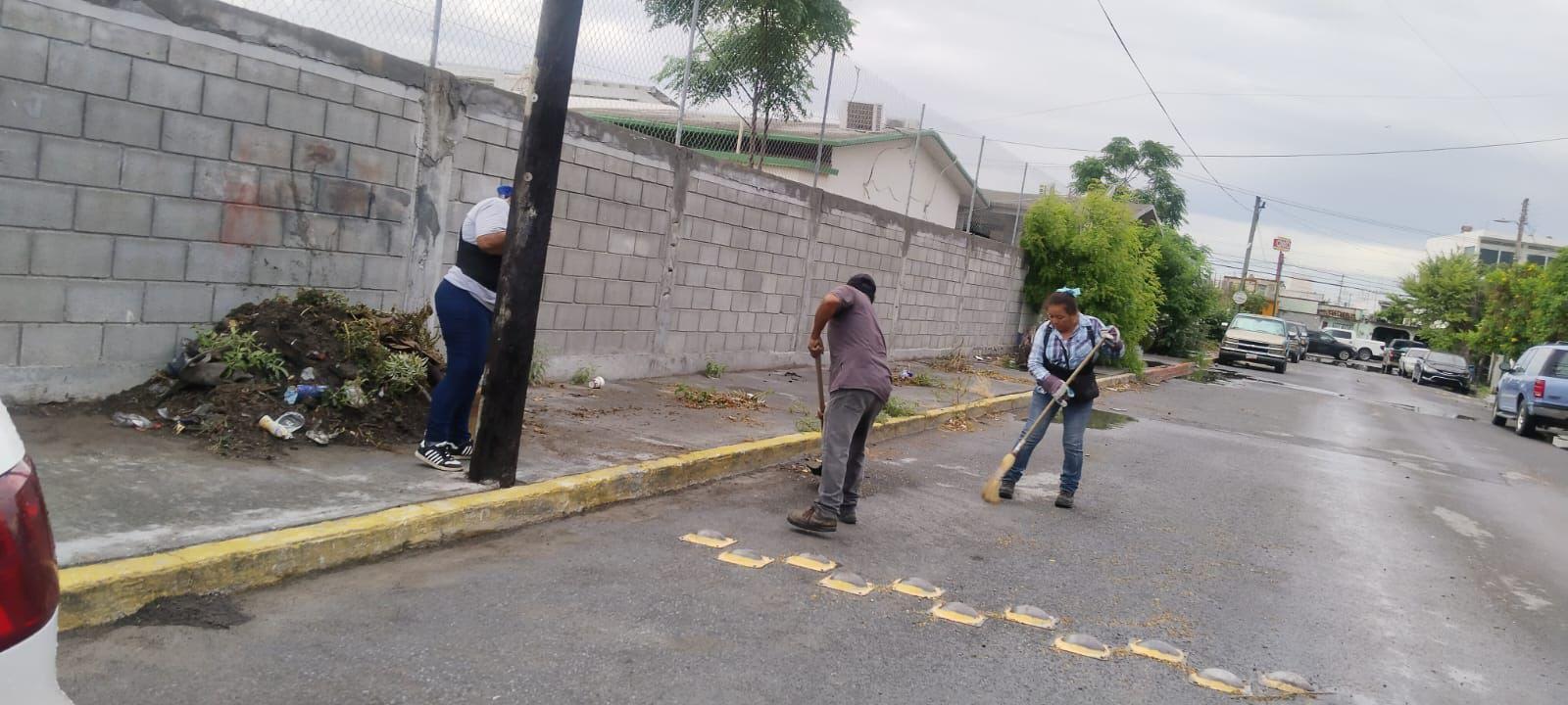 Apoya Gobierno de Carlos Peña Ortiz saneamiento de Escuela Primaria