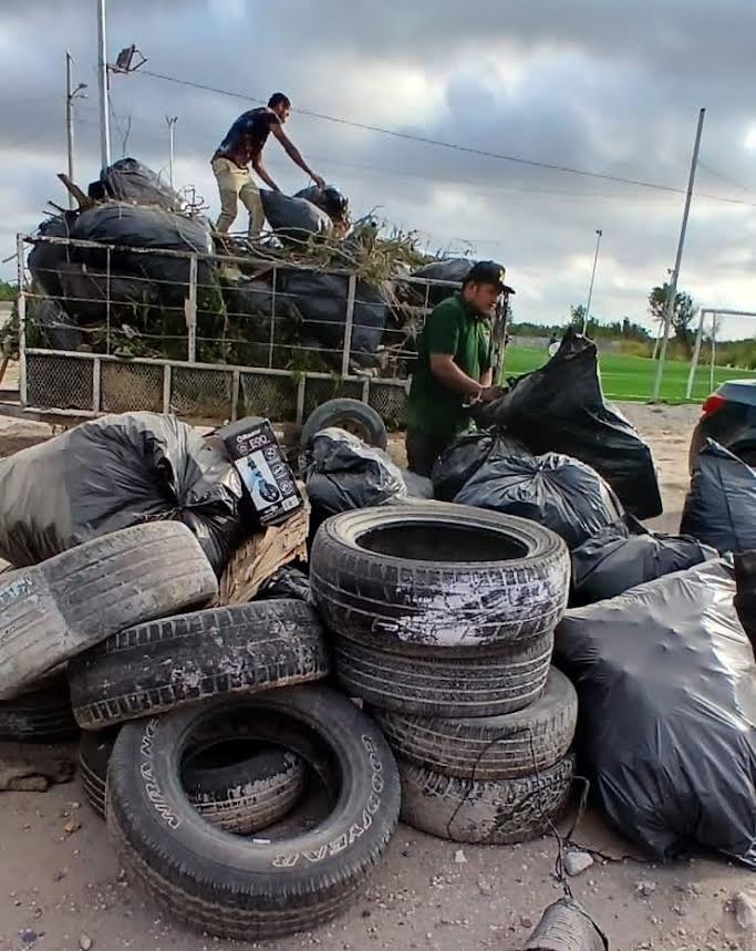 Recolectaron cuadrillas del Municipio, llantas en plazas públicas