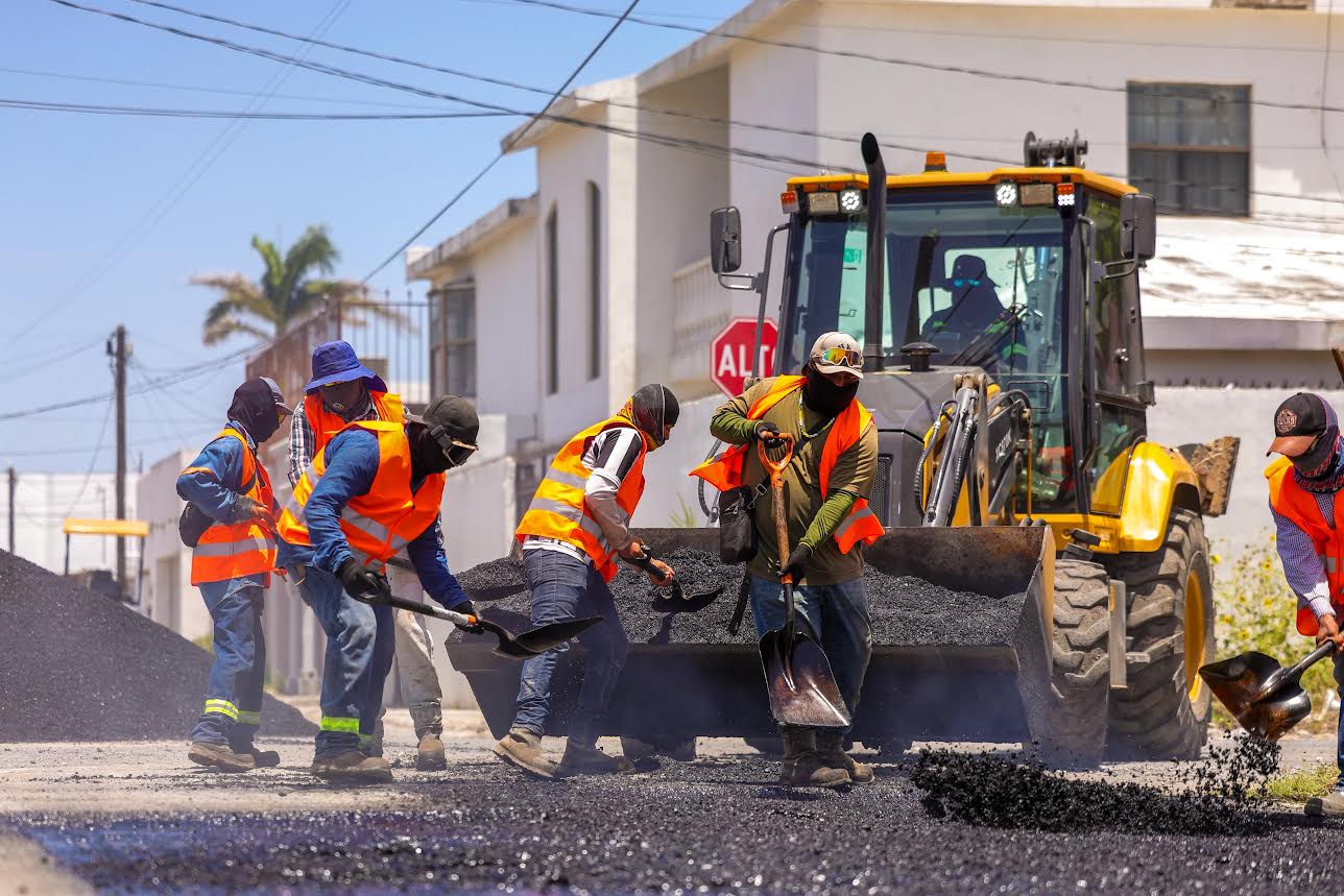 Rehabilita Gobierno de Carlos Peña Ortiz calles de la colonia Ribereña